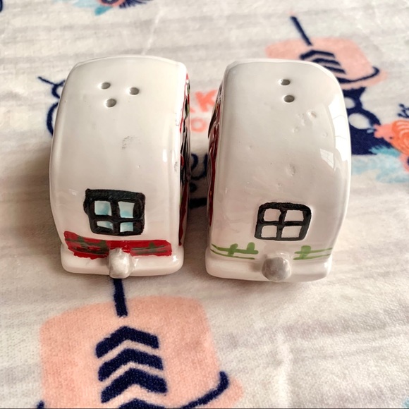 LAST 1!🎄 Xmas Camper Salt & Pepper Shakers 🎄 - Picture 5 of 8